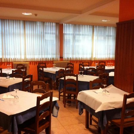 Hotel Valle De Ayala Льодио Экстерьер фото