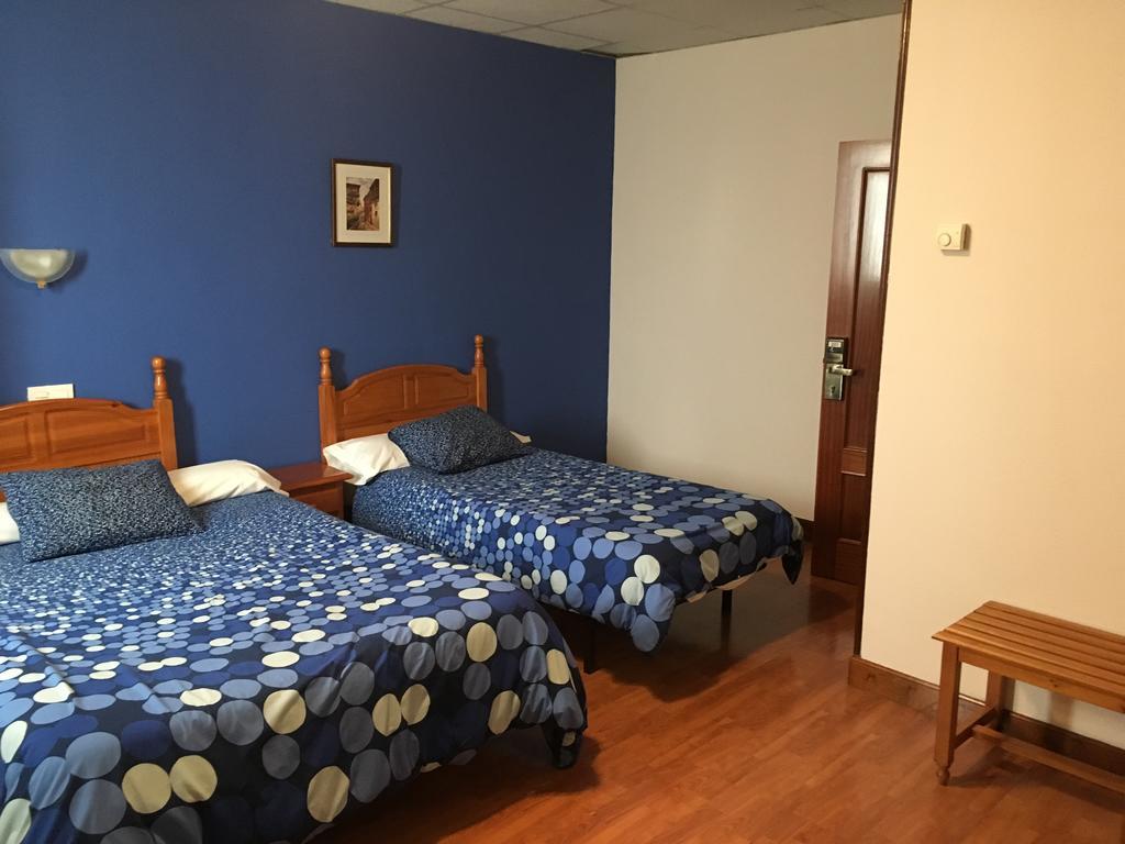Hotel Valle De Ayala Льодио Экстерьер фото