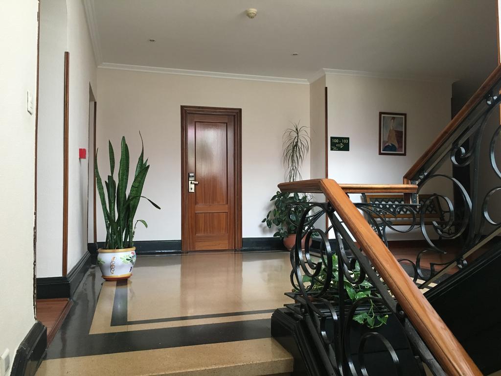 Hotel Valle De Ayala Льодио Экстерьер фото